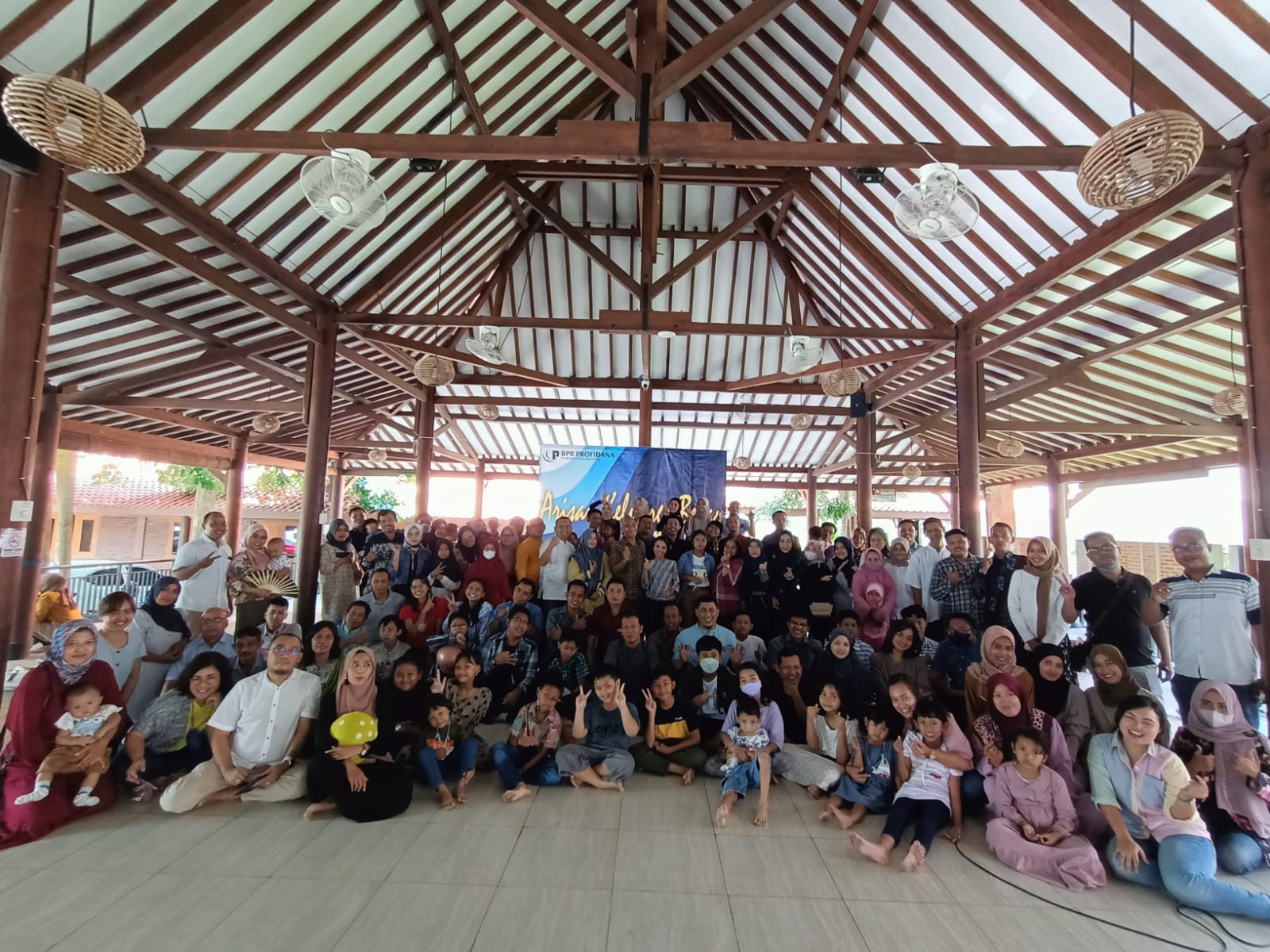 Arisan Keluarga Besar PT BPR PROFIDANA PARAMITRA